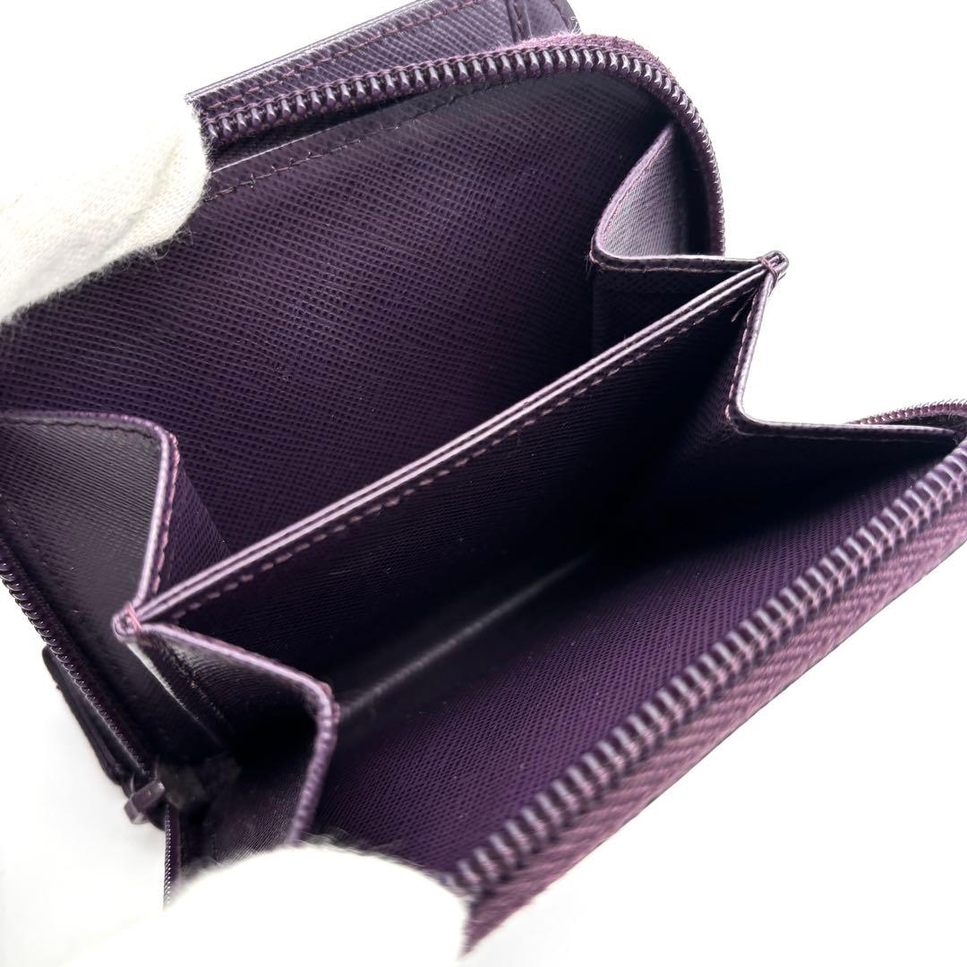 美品・希少色 プラダ 二つ折り財布 三角ロゴ サフィアーノレザー パープル