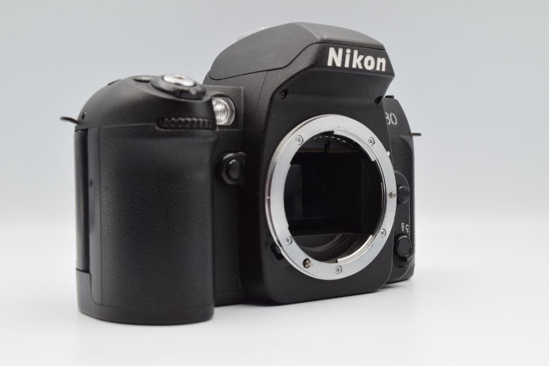 【美品】Nikon F80D フィルム一眼レフカメラ ブラック #25017