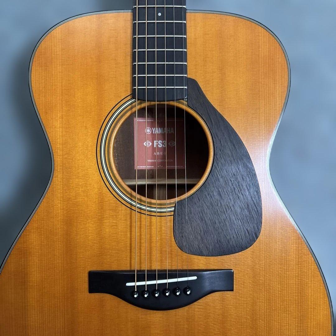 ヤマハ FS3 AREオール単板弦高調整済み ギターケース付き