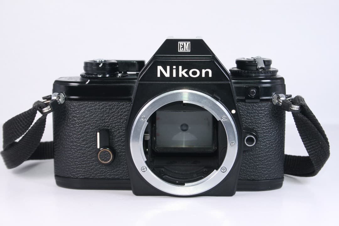 NIKON EM 動作確認済みフィルムカメラ#321