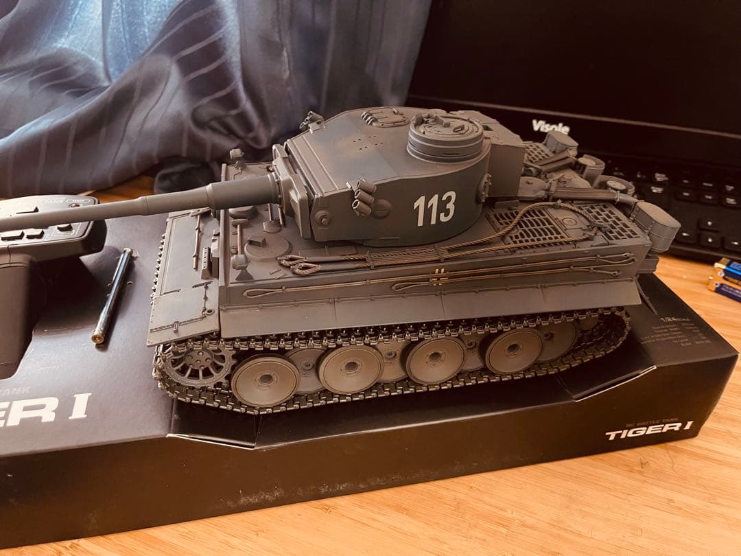 新品]東京マルイタイガ1 バトルタンク1/24 スケール