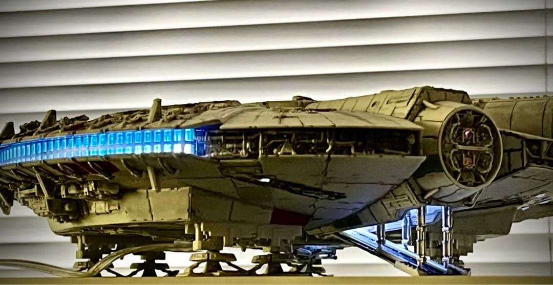 完成　N.Y.さま専用　バンダイ　ミレニアムファルコン　プラモデル