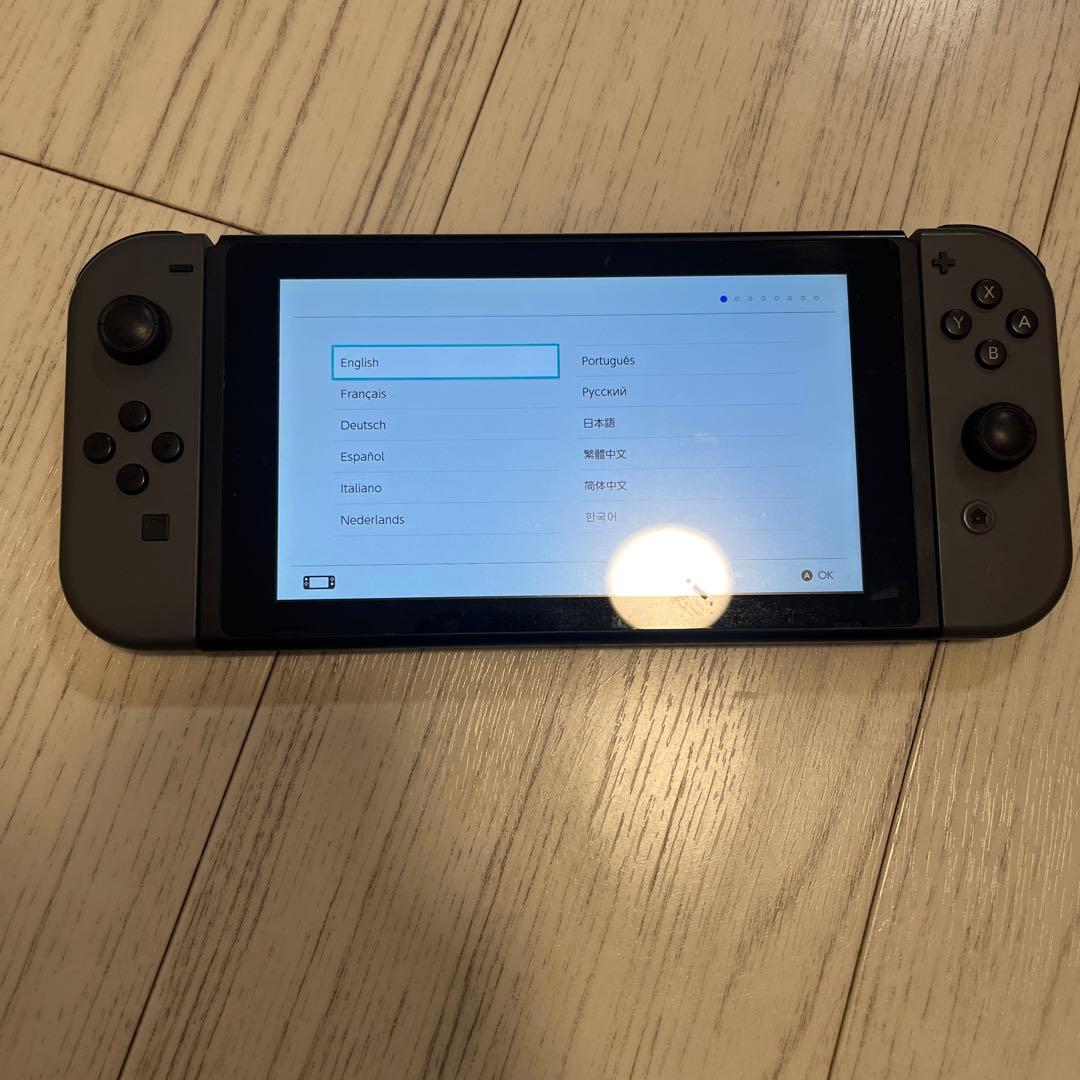 Nintendo Switch 本体 + Joy-Con + プロコントローラー