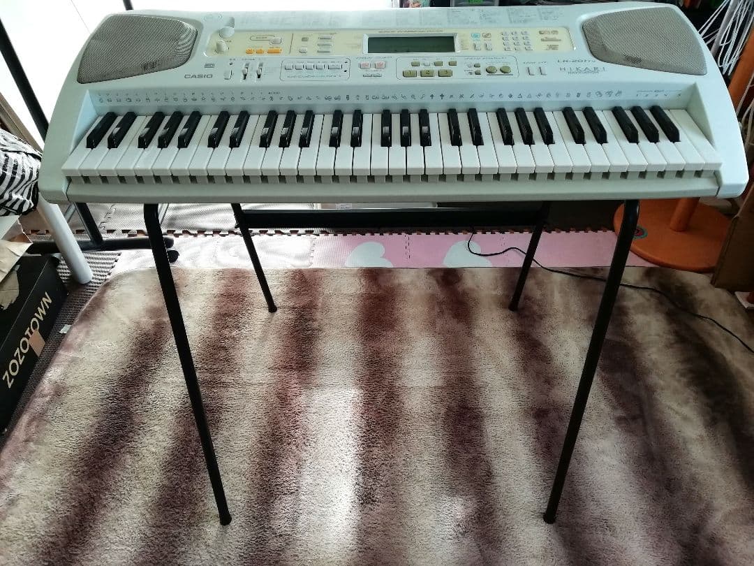 CASIO 電子ピアノ スタンド付 動作確認済 LK−201tv