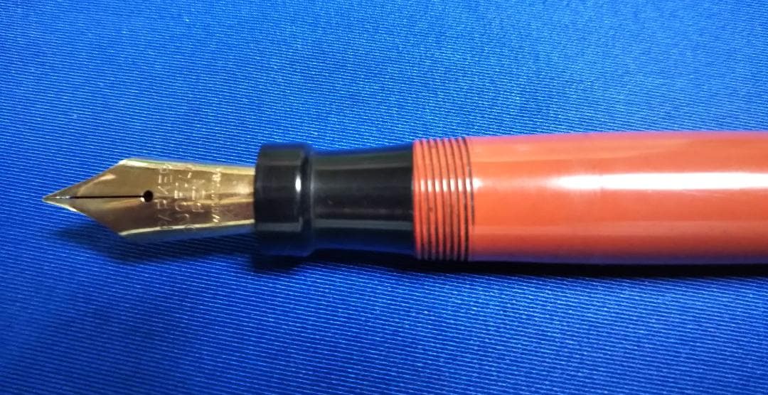 1929年版PARKER Duofold Senior Orange万年筆2本目