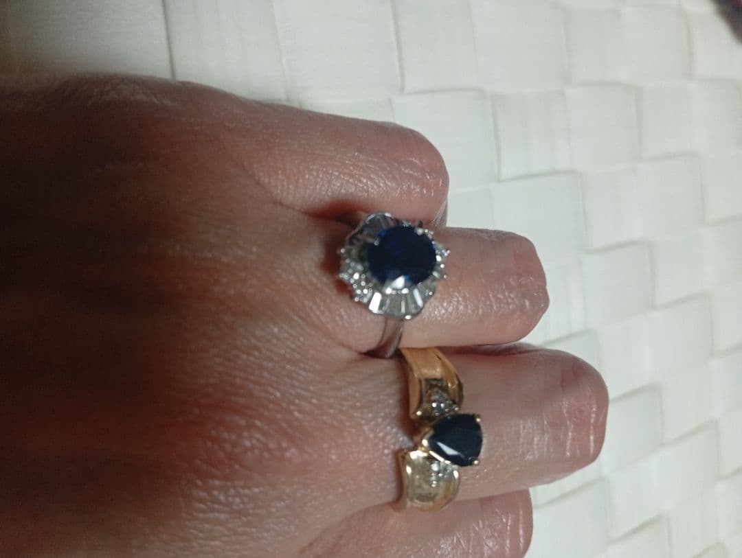 オニキス？ブラックダイヤ？トライアングルカット リング