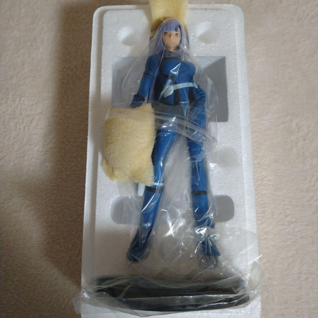 【美品】B−CULB 1/8ルー・ルカ　塗装済み完成品