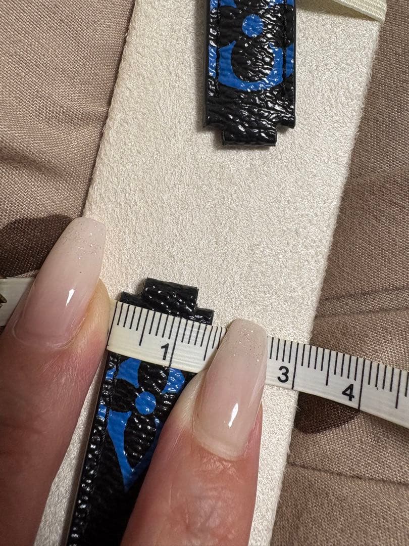 新品同様ルイヴィトン時計ベルト