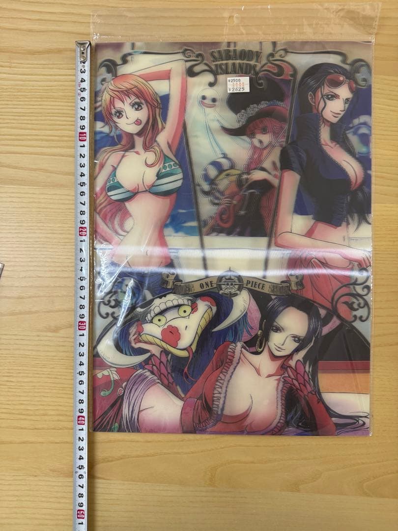 ONE PIECE 3Dポスター　ナミ　ハンコック　ロビン　ペローナ