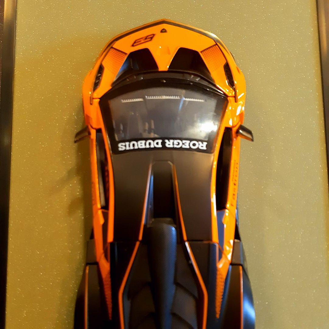 希少　生産少　輸入雑貨　ランボルギーニ　フィギア付　特殊アートパネル　黒縁