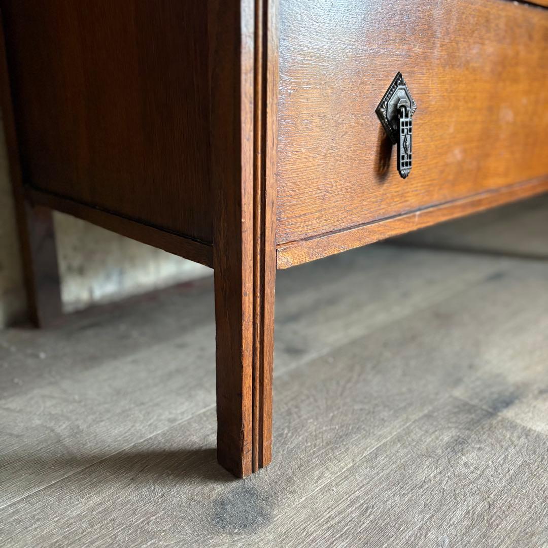 英国アンティーク　イギリスヴィンテージ　コンソールチェスト　サイドボード