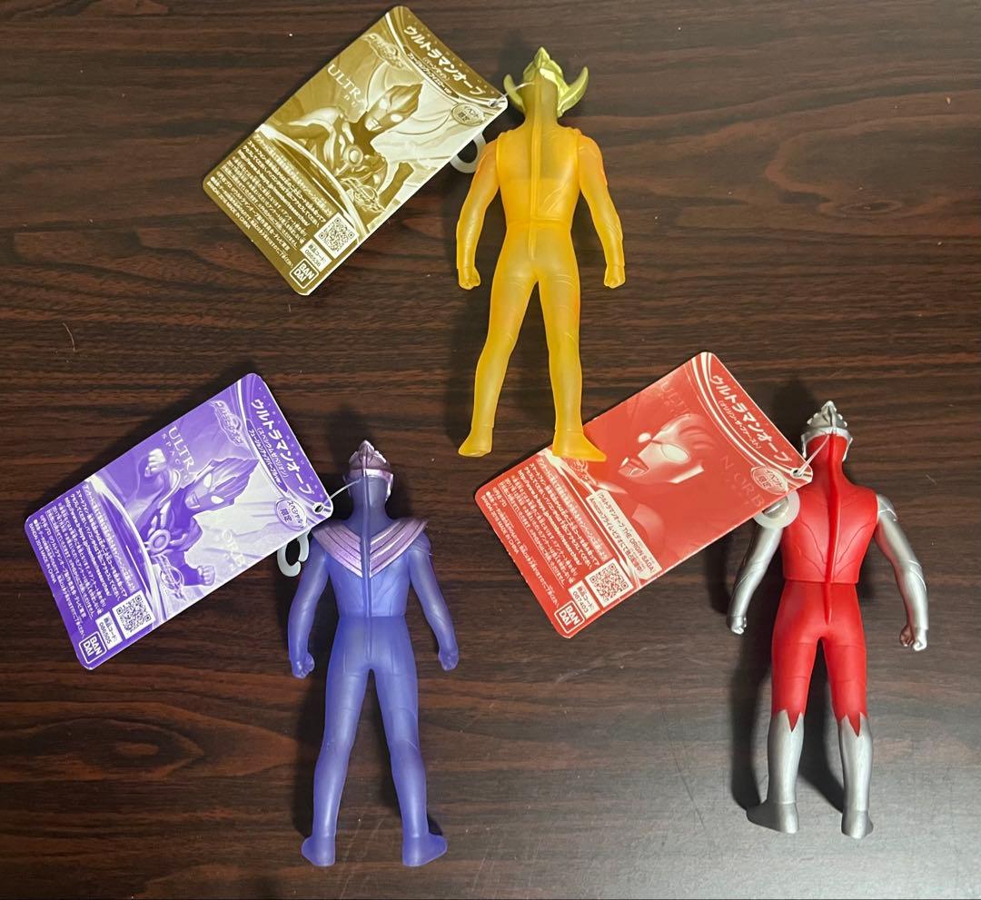 ウルトラヒーローオーブ ウルトラマンオーブ ソフビ フィギュア タグ付き