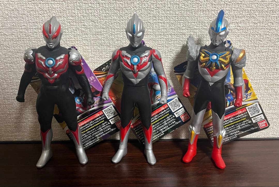ウルトラヒーローオーブ ウルトラマンオーブ ソフビ フィギュア タグ付き