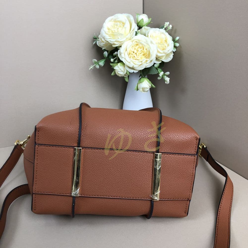 T タイムレス　レザー　トートバッグ トッズショルダーバッグ