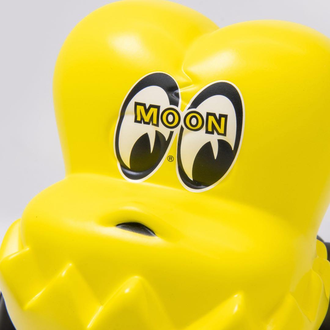 限定 BOUNTY HUNTER x MOONEYES SKULL-KUN