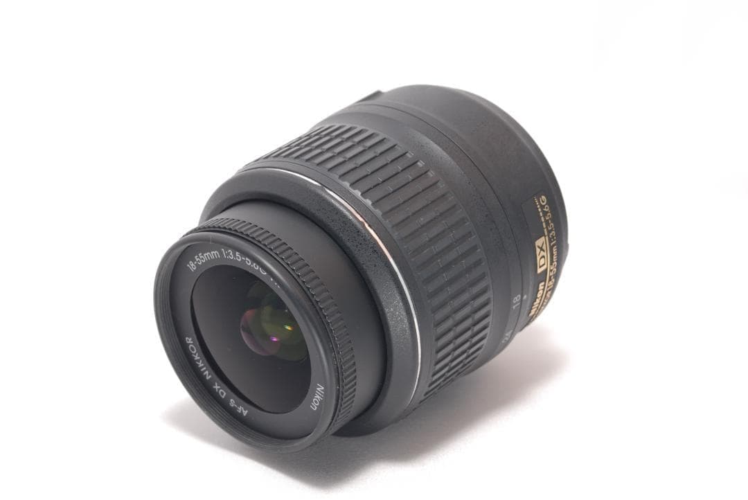 ⭐️カメラデビューにも⭐️Nikon D60　デジタル一眼レフ 高画質