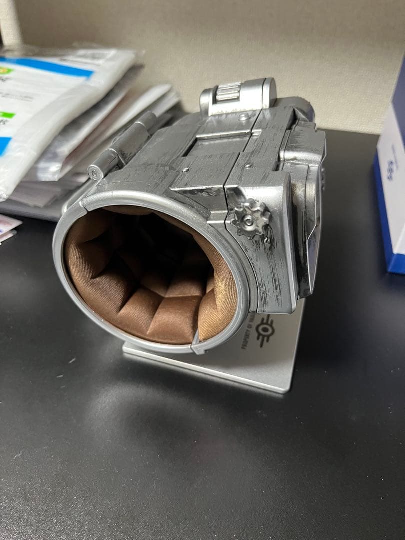 Fallout PipBoy 3000 MK V　ダイキャスト製公式レプリカ