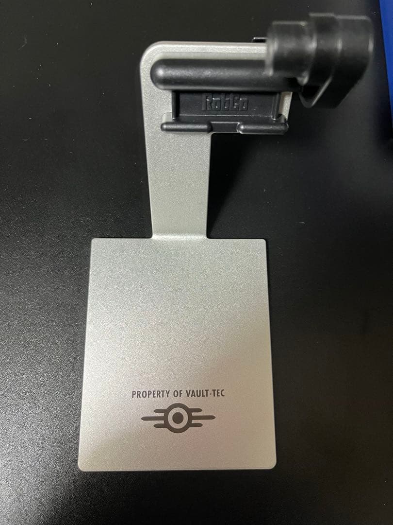 Fallout PipBoy 3000 MK V　ダイキャスト製公式レプリカ