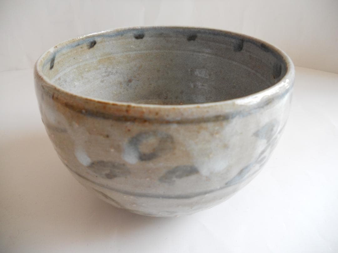 平安 花黄 抹茶茶碗 希少 ヴィンテージ 京焼 茶碗 共箱 新品 未使用 です。