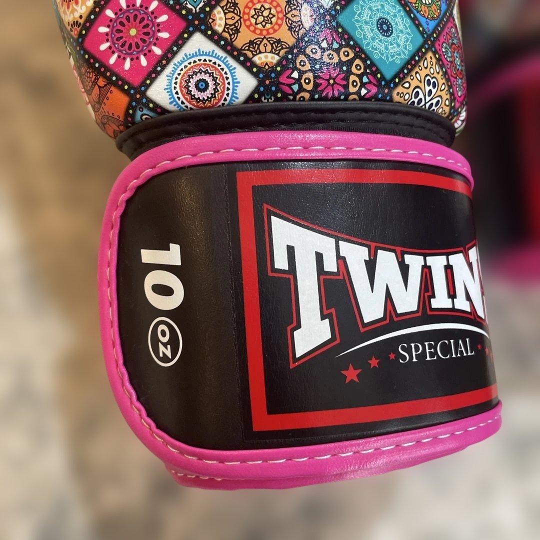 ★TWINS ボクシンググローブ 10oz 美品