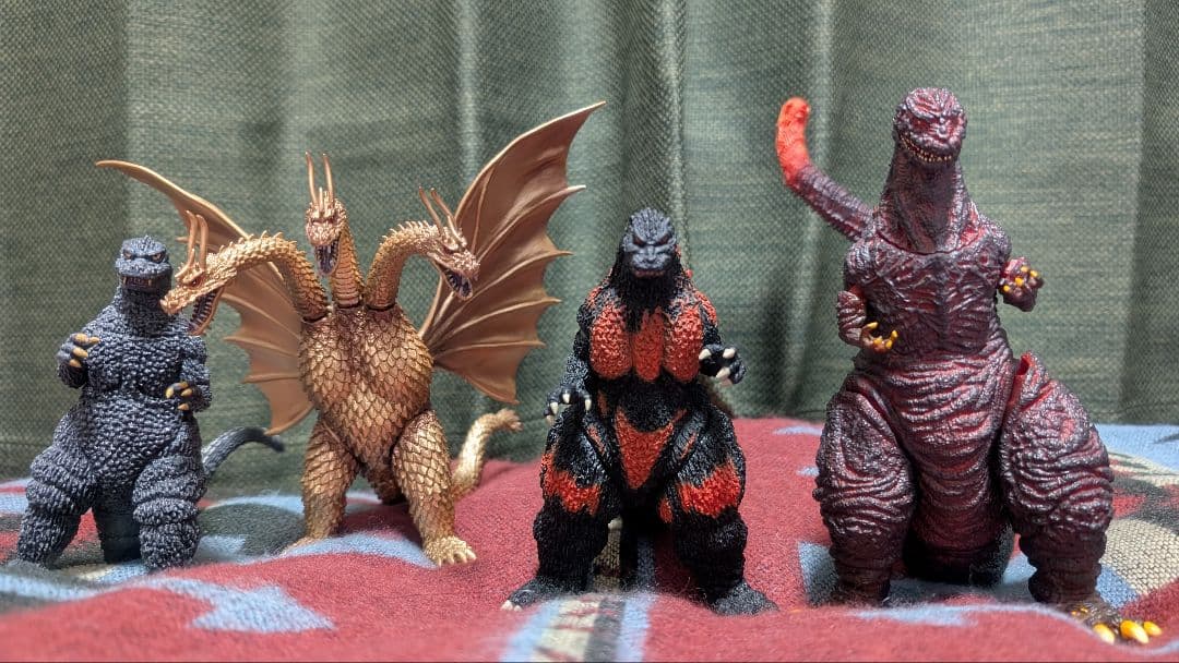 ゴジラ　東宝怪獣コレクション 4体セット　おまけ付き　フィギュア