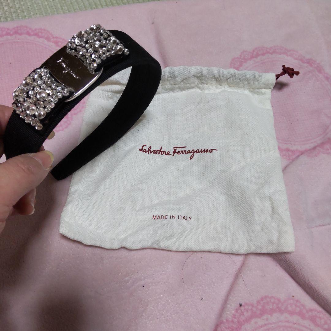 Salvatore Ferragamo クリスタル カチューシャ