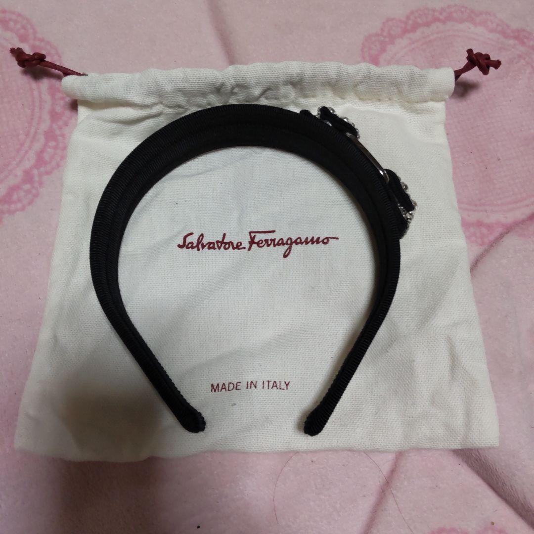Salvatore Ferragamo クリスタル カチューシャ