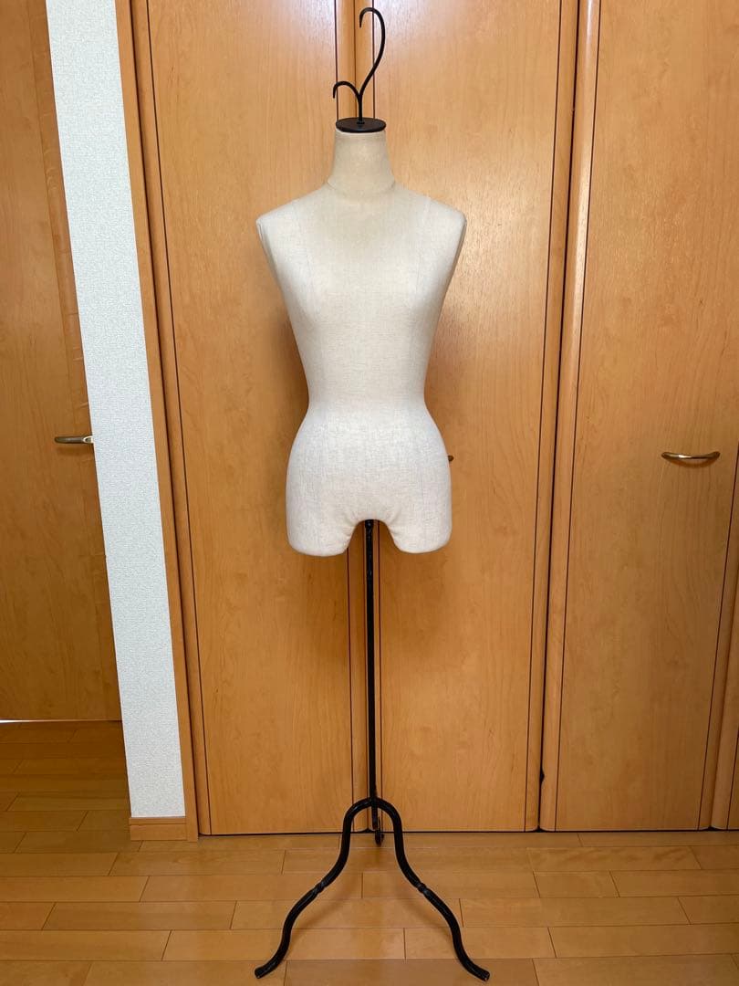トルソー マネキン　ボディ　婦人用