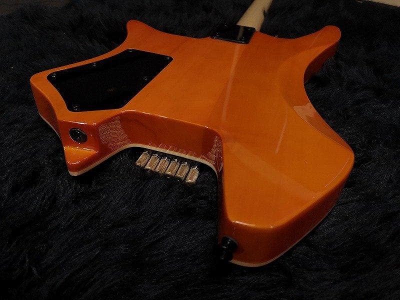 ◆大感謝祭!! 6st ヘッドレスギター アンバーイエロー G1G22527-2