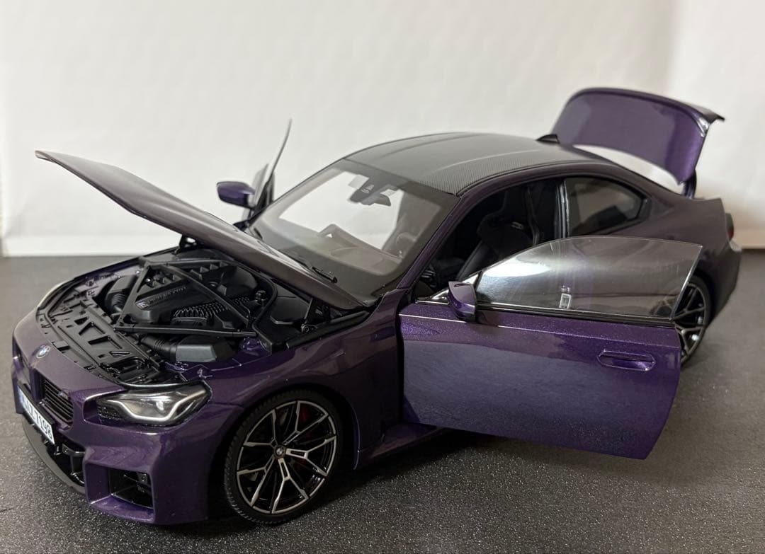 【新品同様】ミニチャンプスBMW M2クーペG87 2023 パープル 1/18