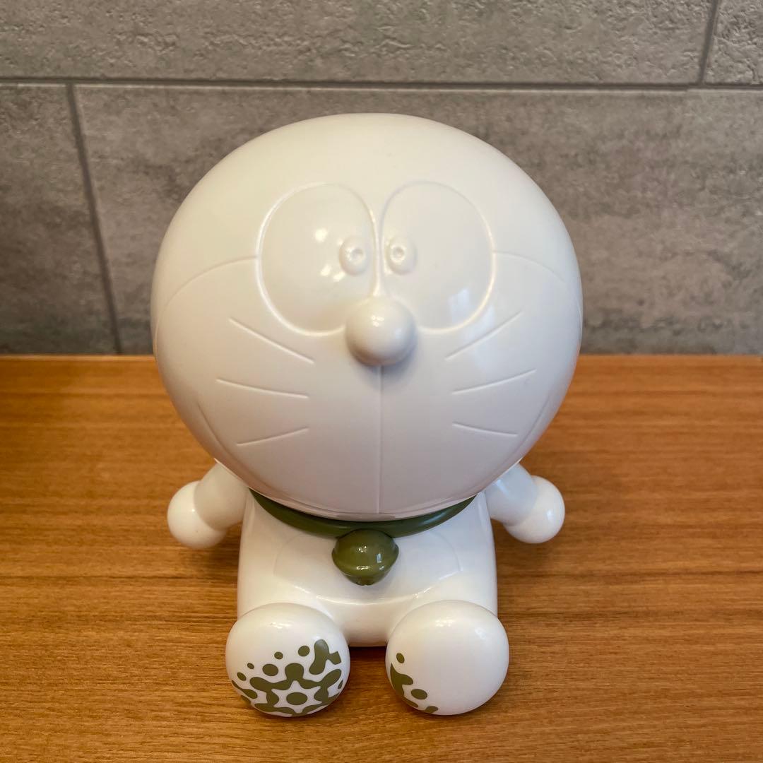 【限定】大阪万博2025 ドラえもん✕日本館ベアブリック　箱付き 紙袋付き