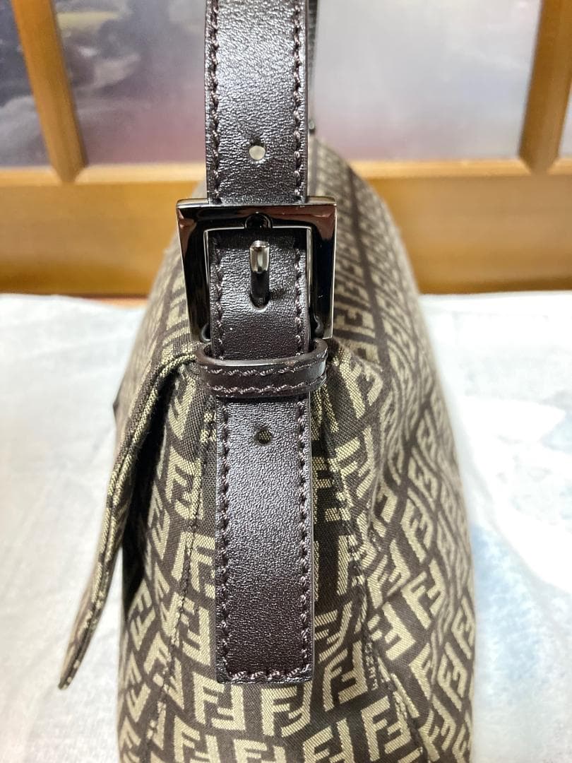 FENDI(フェンディ)マンマバケット ズッカ ショルダーバッグ 8BR001