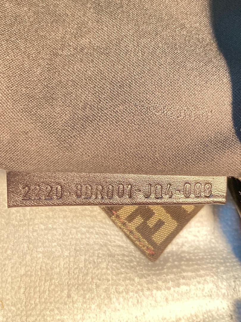 FENDI(フェンディ)マンマバケット ズッカ ショルダーバッグ 8BR001