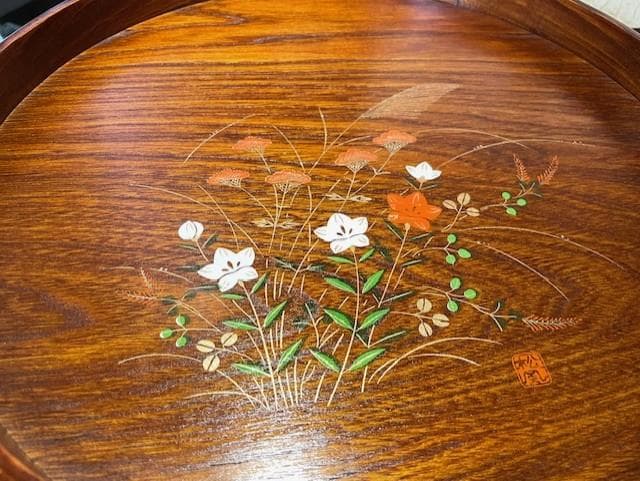 高級木製漆器トレイ 花模様