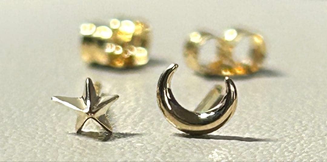 ete エテ　ムーンスターピアス　K18 K10