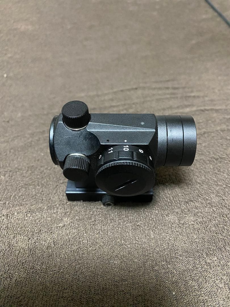 ノーベルアームズ　ドットサイト