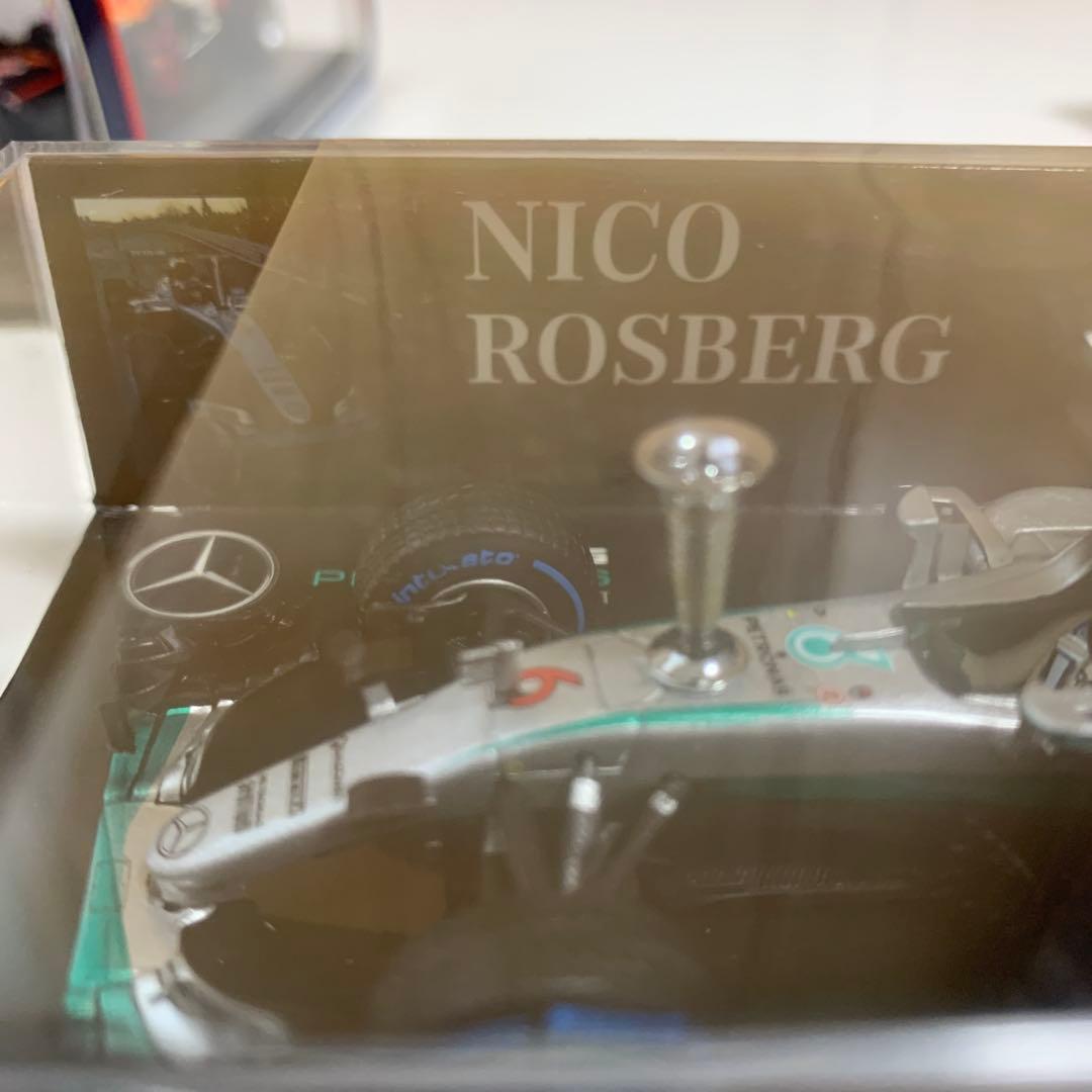 F1 2016 ニコ・ロズベルグ ミニカー