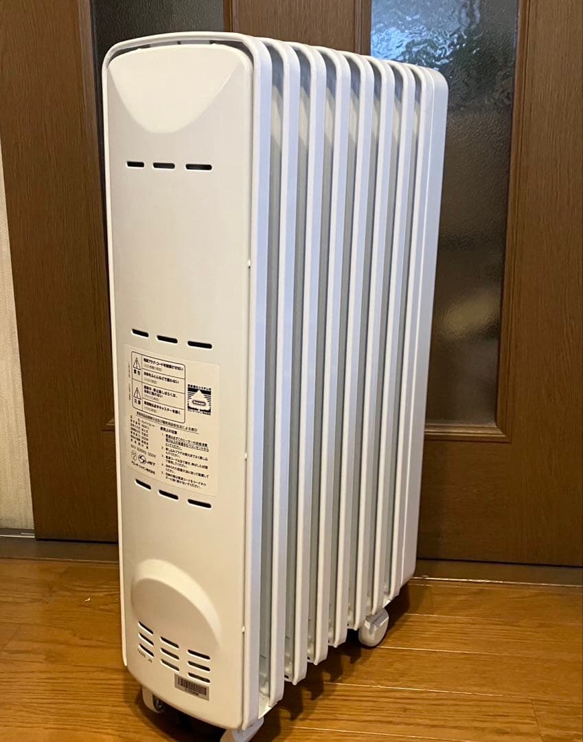 美品　デロンギオイルヒーターJRE0812 8〜10畳　動作確認済み
