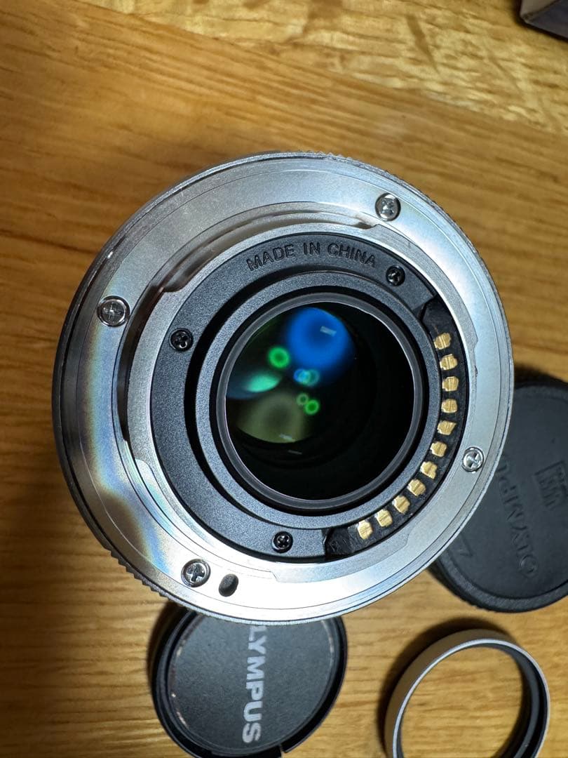 Olympus M.Zuiko 45mm F1.8 M43 レンズ mft