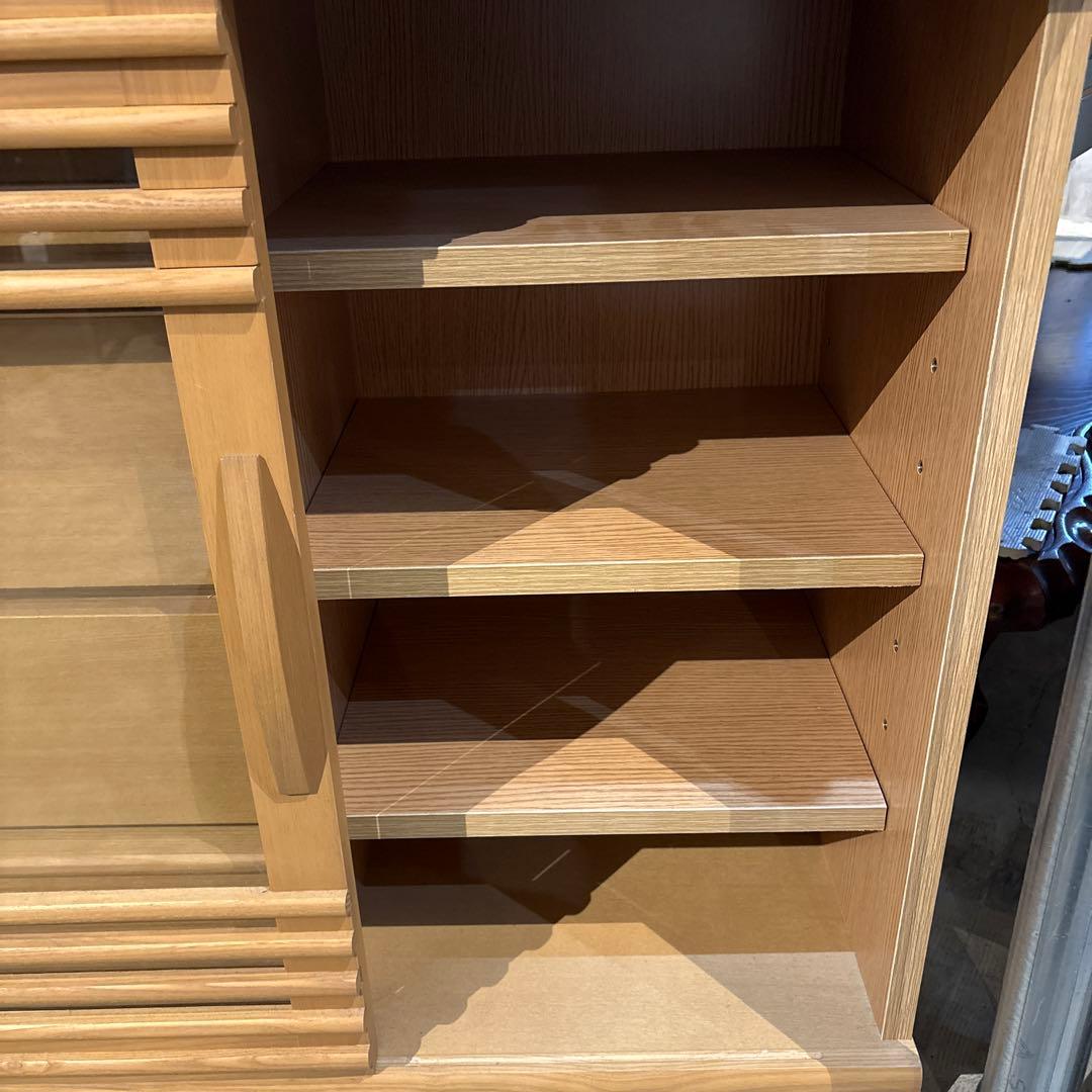 木製スリットデザインキャビネット