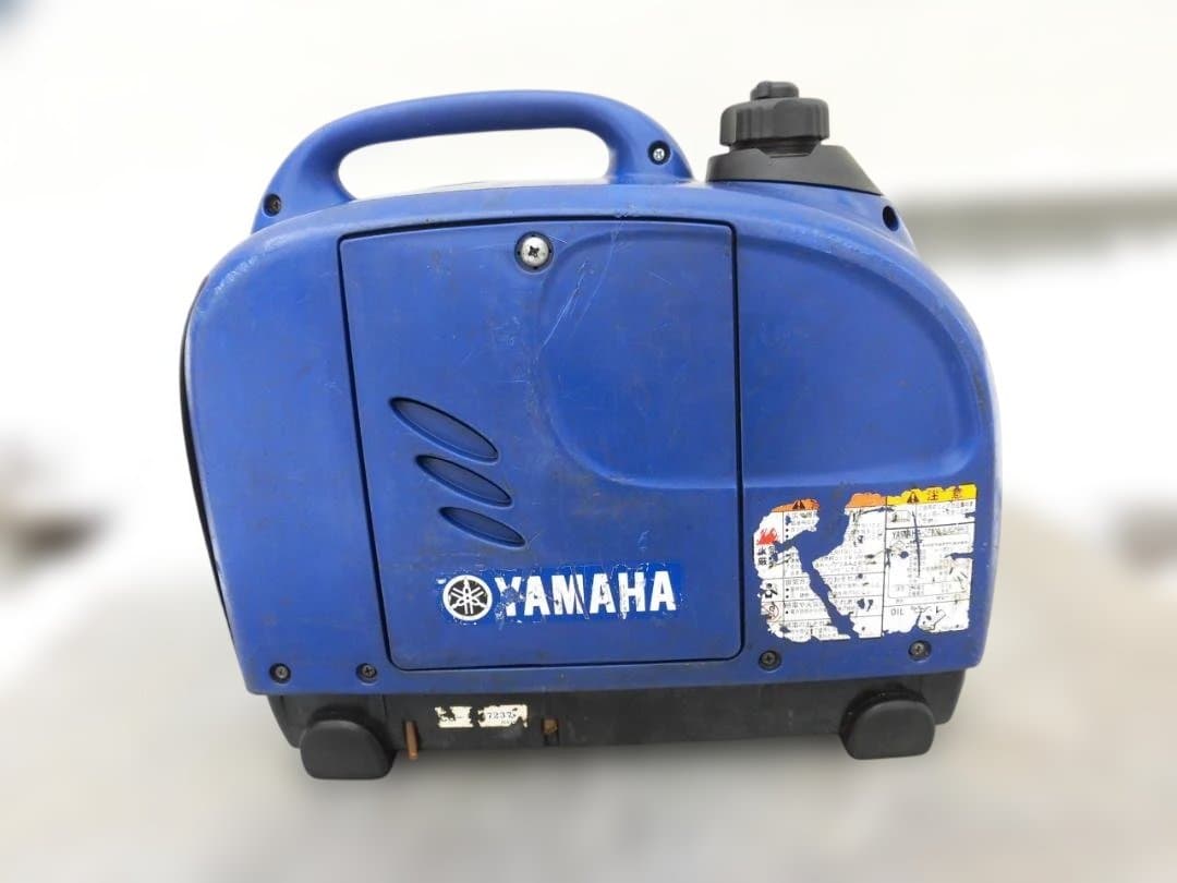 送料無料・・・インバーター発電機 YAMAHA EF900is