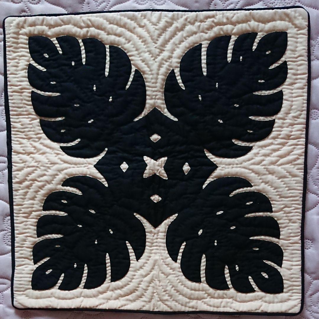 ✱☆未使用☆✱　ハワイアンキルト クッションカバー ２枚セット