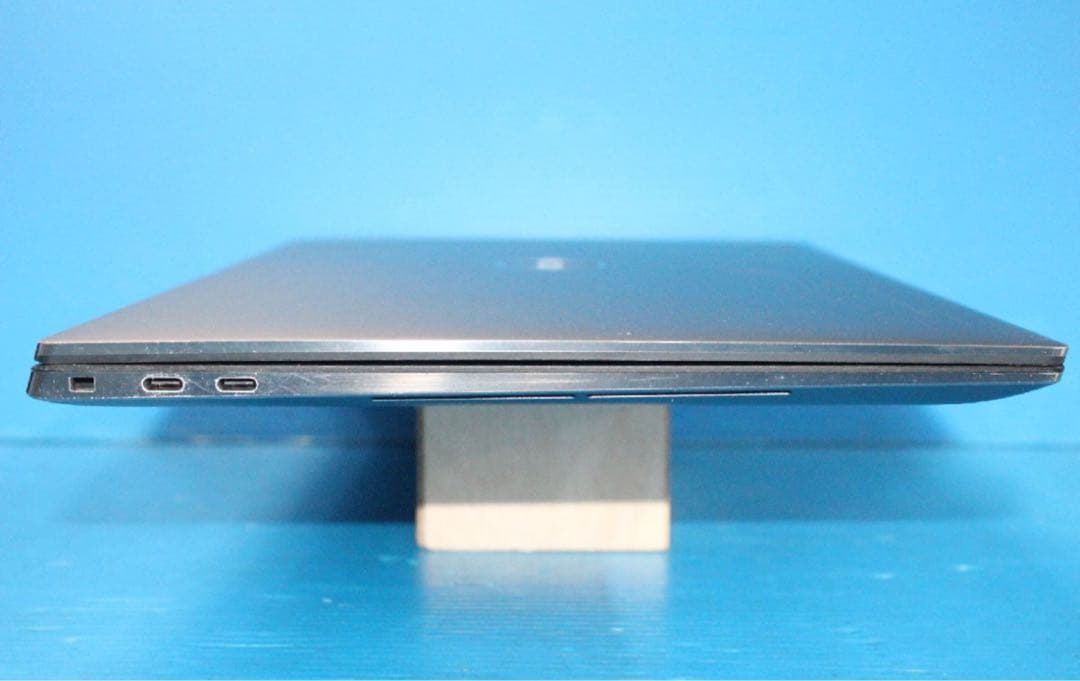 Office付Precision 5550 Core i7 32GB 512GB