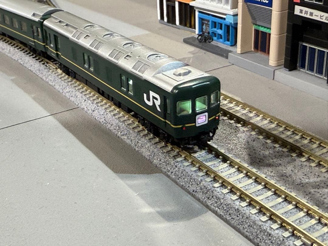 TOMIX98955 EF81＋24系 特別なトワイライトエクスプレス　室内灯付