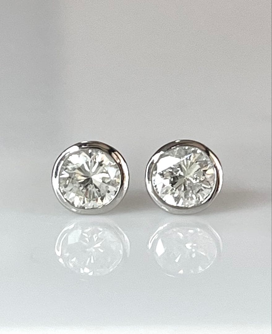 PT天然ダイヤモンドフクリン 計0.8ct 鑑別カード付き