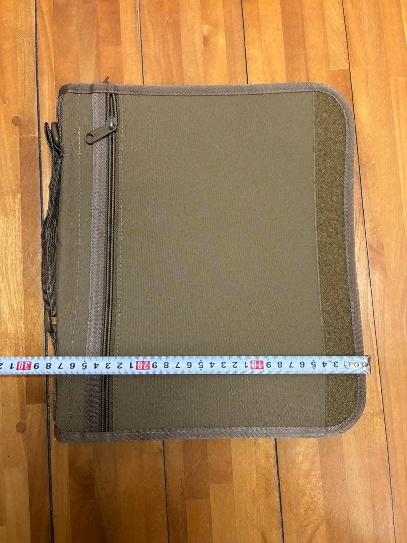 カーキ ナイロン ノートカバー　ライトインザレイン