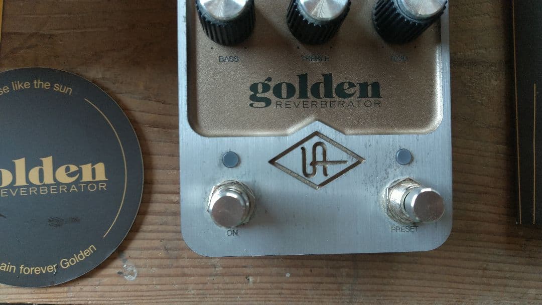 golden REVERBERATOR ギターエフェクター リバーブ