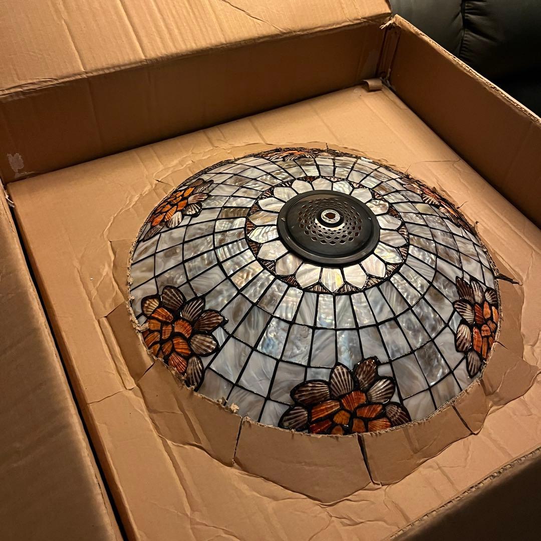 【瀧住照明製】ステンドグラス風シャンデリア 5灯式 天井直付け 花柄デザイン②