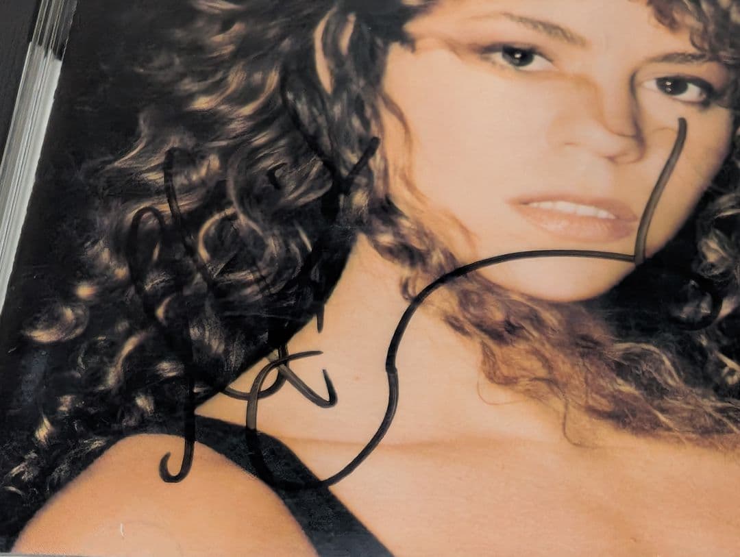 ヒ*ジ様 1996年来日公演　マライア・キャリー　サイン入りCD VIP パス