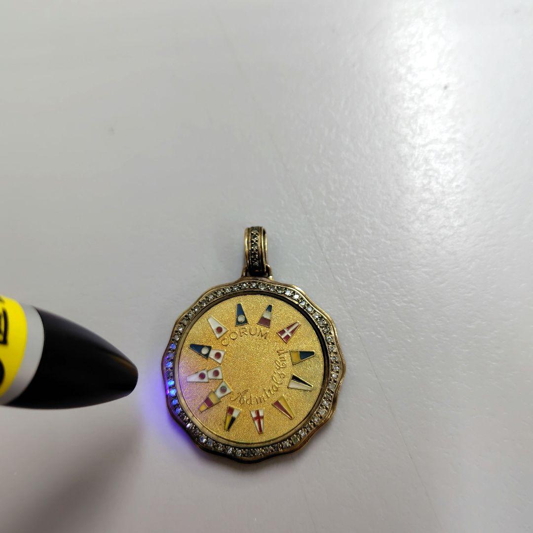 コルム CORUM ゴールドペンダント 金 ダイヤ